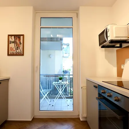 Modern Near Kristalltherme- Montirooms 아파트 루드비히스펠데